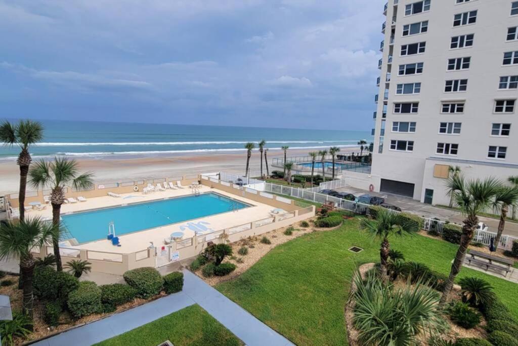 Beachfront/Ocean View Condo - Дейтона Бийч Екстериор снимка